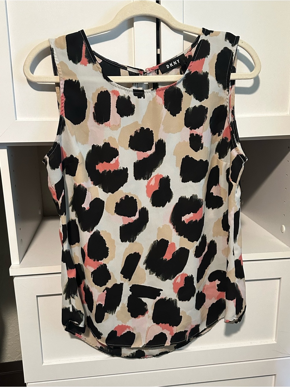 DKNY Abstract Leopard Print Sleeveless Blouse Workwear Career Top Size Medium